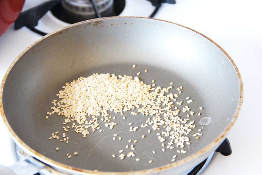 Cheung Fun Noodle Roll with Peanut Butter and Hoisin Sauce East Meets