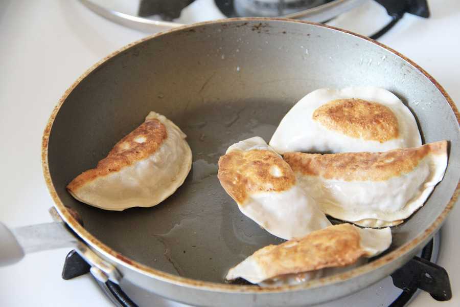 Vegan 'Pork' and Cabbage Dumplings East Meets Kitchen